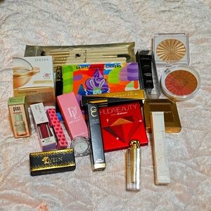 Make up grab bag